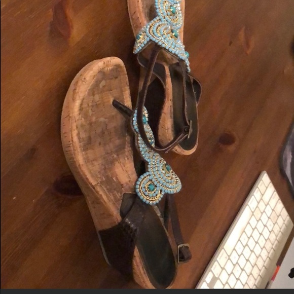 Donald J Pliner Wedges - Picture 3 of 4